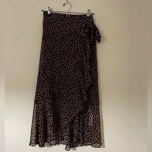 Bershka wrap skirt, Size: L